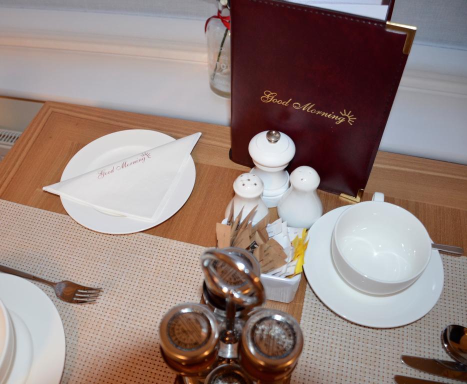 Abbots Lee - Adults Only Bed and Breakfast Cheltenham Exteriör bild