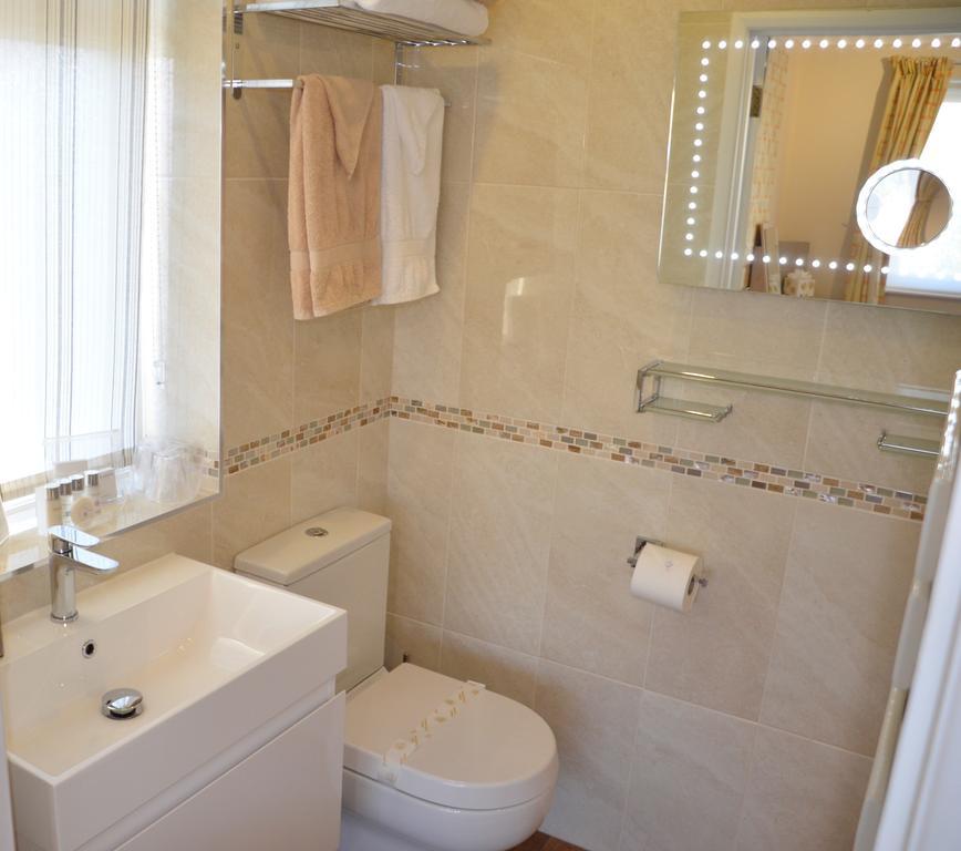 Abbots Lee - Adults Only Bed and Breakfast Cheltenham Exteriör bild
