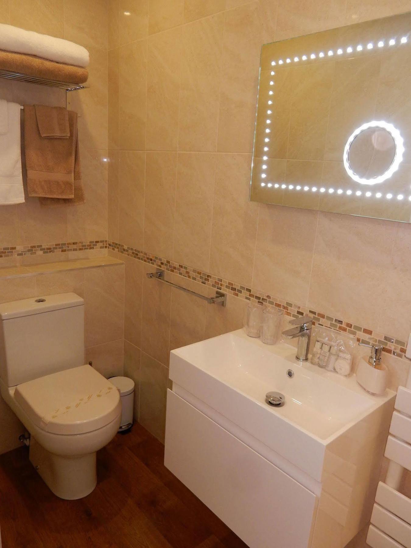 Abbots Lee - Adults Only Bed and Breakfast Cheltenham Exteriör bild
